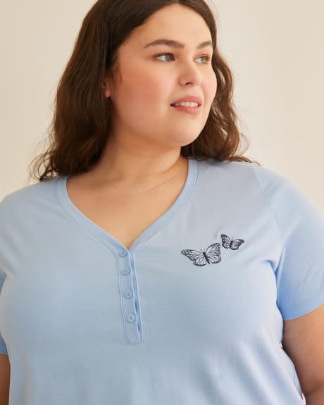 Pajama Henley Top with Embroidered Detail - ti Voglio