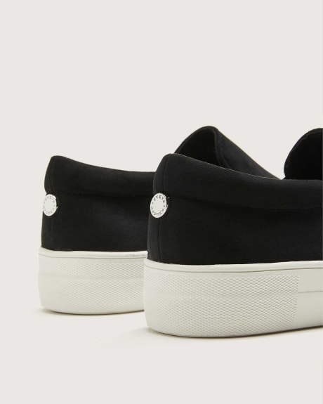 Wide Width, Gills Slip On Sneakers - Steve Madden