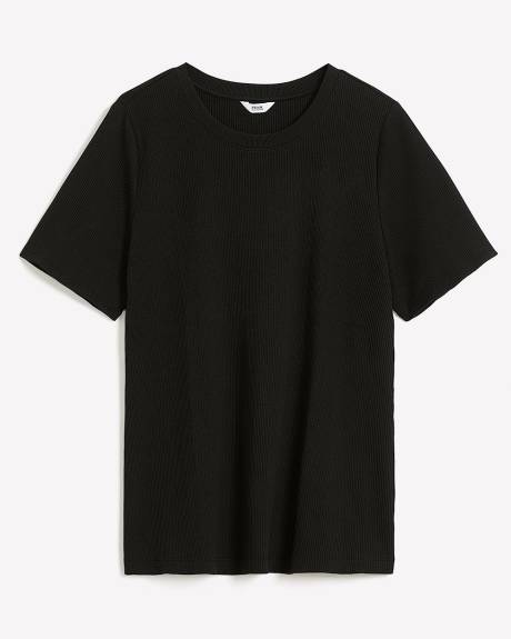 Curvy-Fit Ribbed Crewneck Tee - PENN. Essentials