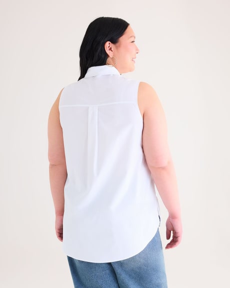 White Sleeveless Buttoned-Down Tunic