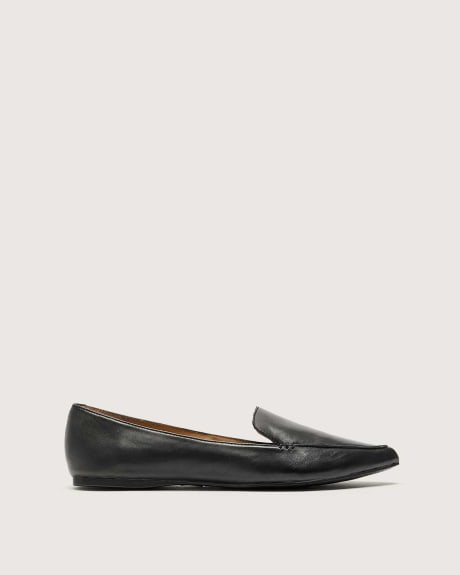 Wide-Width Pointy-Toe Leather Loafers - Steve Madden