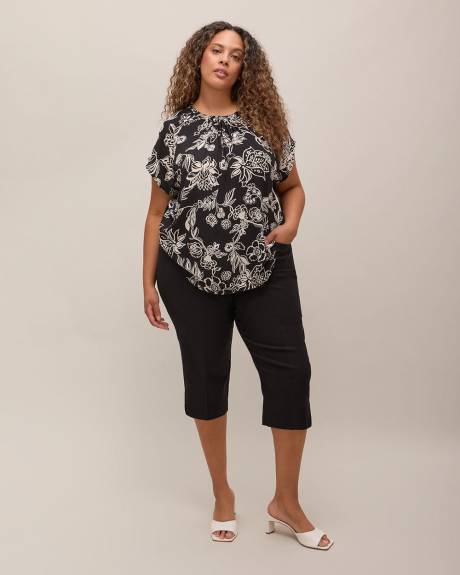 Plus size jean best sale capris