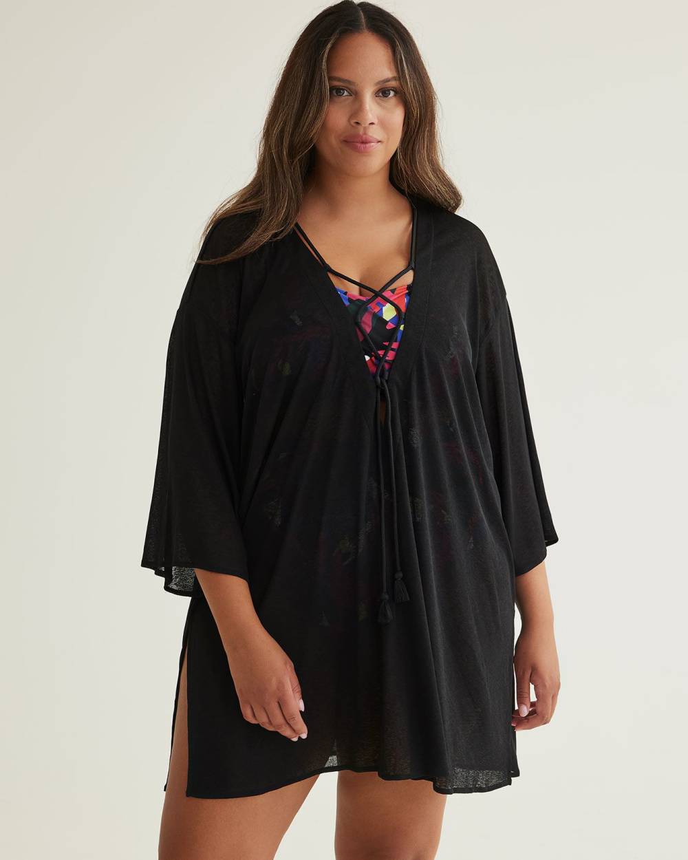 Robe cache-maillot noire en tricot léger