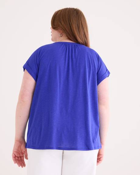 Extended-Sleeve Knit Top with Buttons