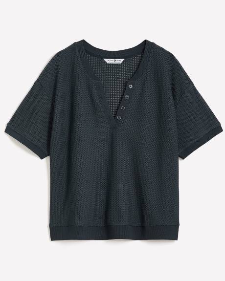 Pull en tricot gaufré crocheté avec encolure Henley ouverte - Active Zone