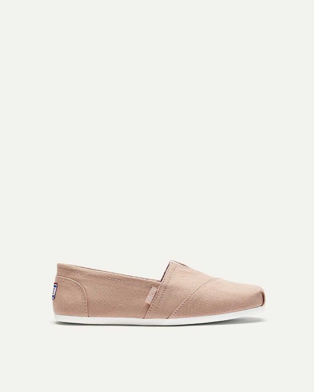 skechers bobs wide width