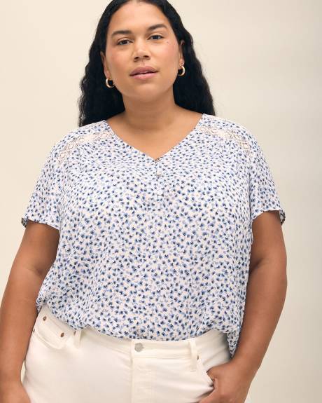 Short-Sleeve Swing Blouse with Crocheted Details