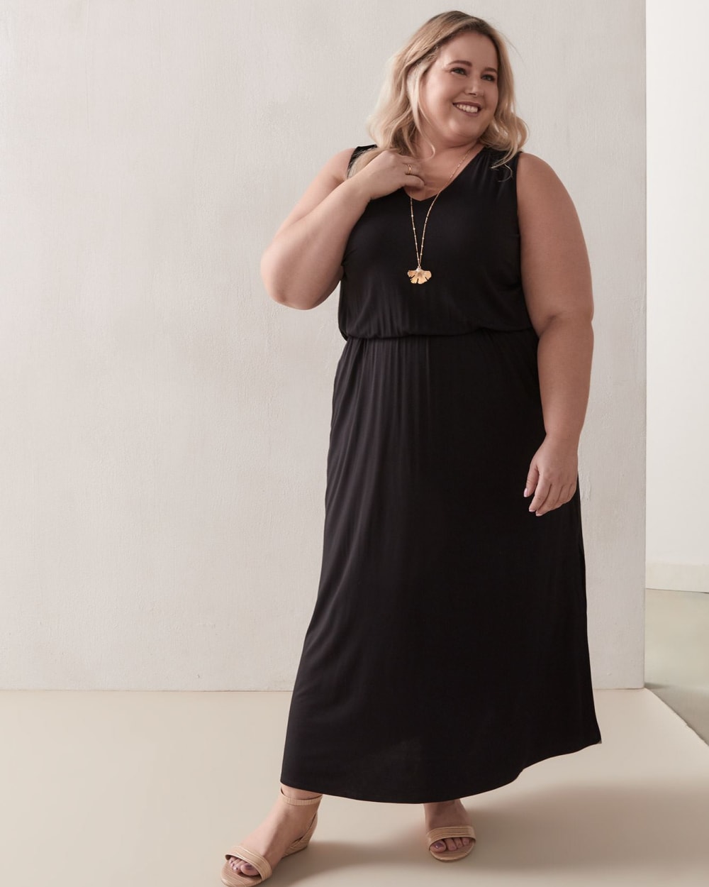 maxi dress sleeveless