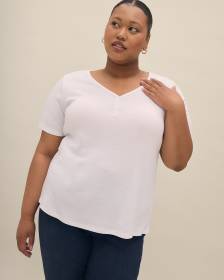 Girlfriend-Fit Ribbed Tee - PENN. Essentials