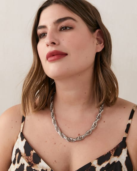 Twisted Chain Choker Necklace - In Every Story
