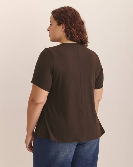 Ribbed Short-Sleeve Swing Top