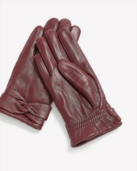 Leather Gloves with Twisted Bow Detail