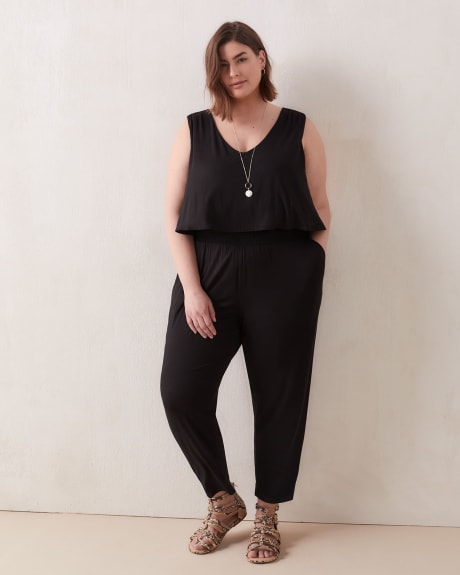 Solid Sleeveless Jumpsuit With Smocked Waist - In Every Story