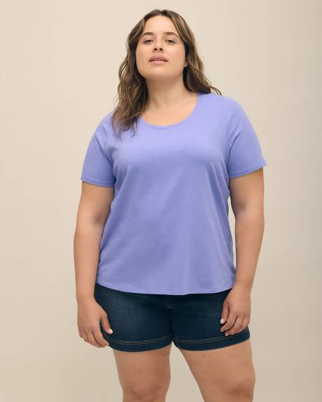 Short-Sleeve Round-Neck Fitted Tee
