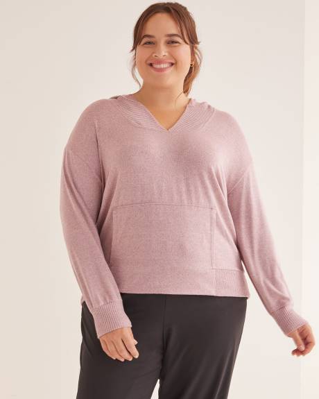 Long Sleeve V-Neck Hoodie - Active Zone