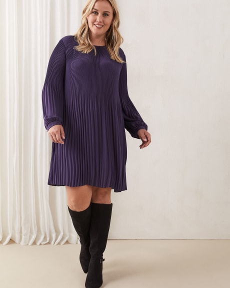 Robe plissée à manches longues - In Every Story