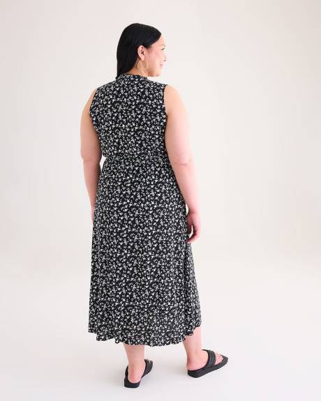 Robe longue sans manches avec encolure fendue à volants, tissu responsable