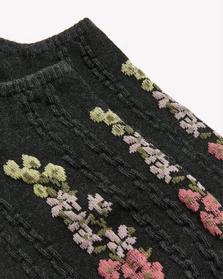 Ankle Socks with Floral Embroidery
