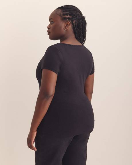 T-shirt ajusté à encolure arrondie - Addition Elle - Essentiels PENN.