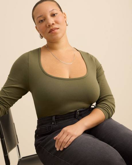 Rounded-Neck Long-Sleeve Top - Addition Elle