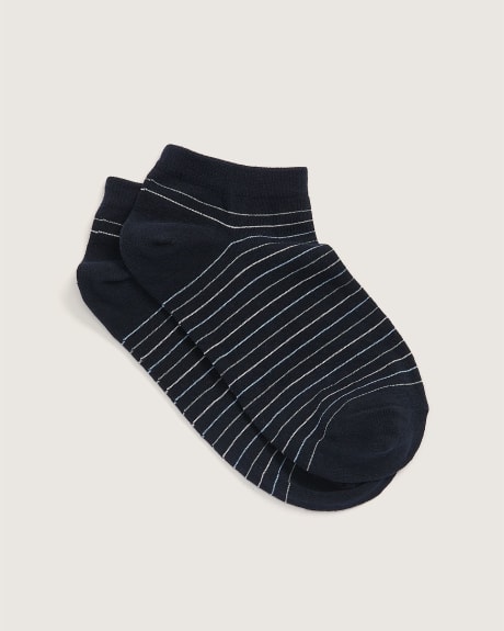 Ankle Socks with Wavy Stripes