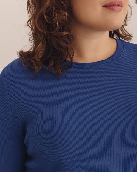 Boyfriend-Fit Long-Sleeve Ribbed Knit Tee