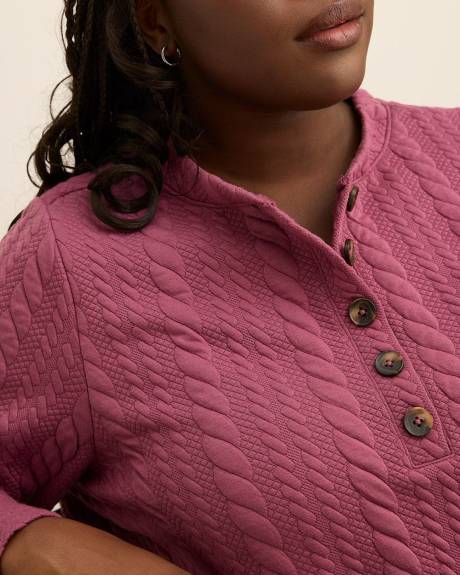 Long-Sleeve Cable Knit Buttoned Crewneck Top