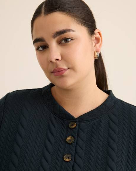 Long-Sleeve Cable Knit Buttoned Crewneck Top