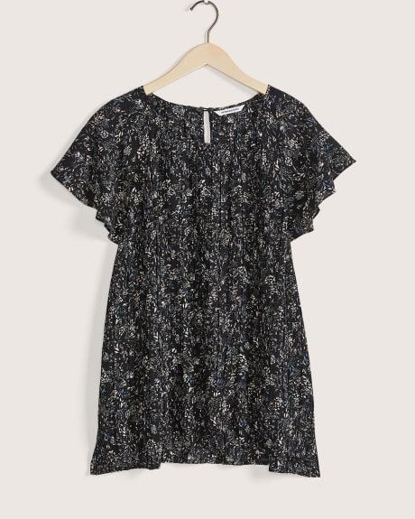 Floral Pleated Blouse with Keyhole Accent - In Every Story