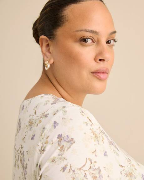 Modern-Fit Crewneck Tee - PENN. Essentials