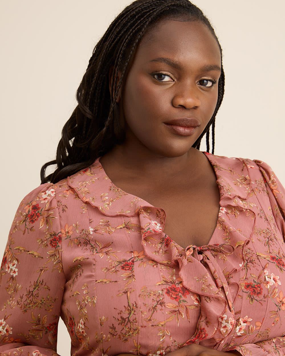 Robe courte évasée fleurie avec volants - Addition Elle Robe courte évasée fleurie avec volants - Addition Elle