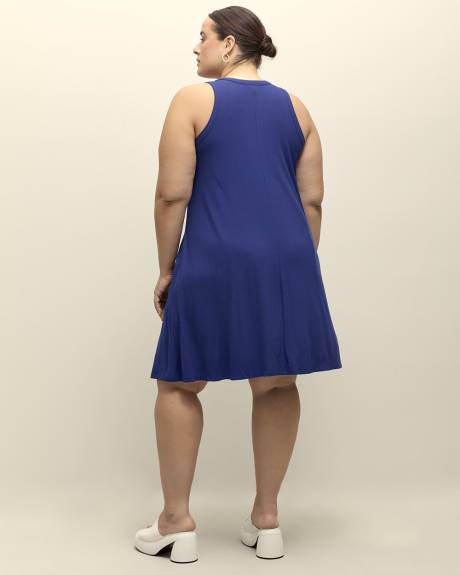Responsible, Sleeveless Swing Halter Dress with Pockets