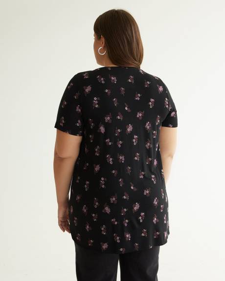 Printed Modern-Fit V-Neck Tunic - PENN. Essentials