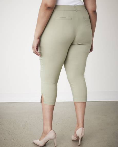 Pantalon capri, coupe ingénieuse, tissu responsable