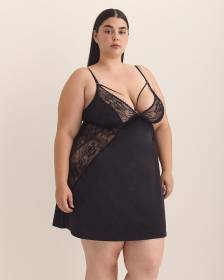 Sexy Black Nighty with Lace - Déesse Collection