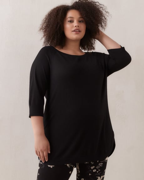 Responsible Tunic Sweater With Rounded Hem - In Every Story
