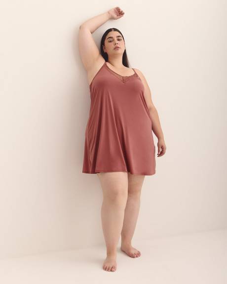 Satin Nightgown with Lace and Built-In Bra - Déesse Collection