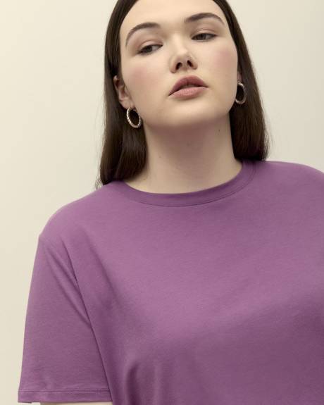 Boyfriend-Fit Short-Sleeve Crewneck T-Shirt - PENN. Essentials