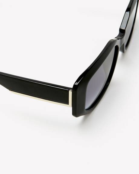 Black Rectangular Sunglasses