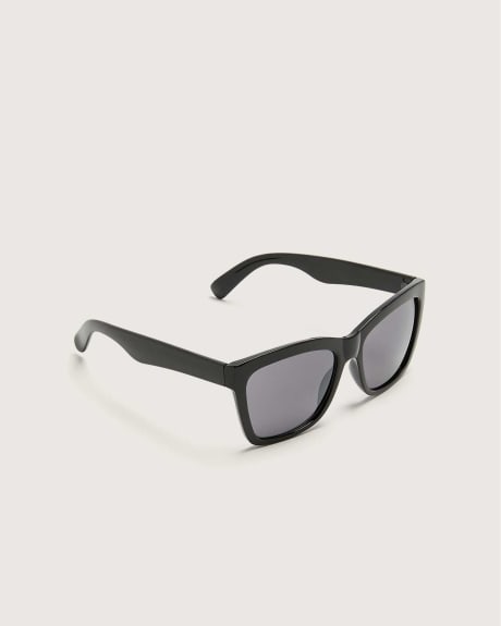 Wayfarer Plastic Sunglasses - In Every Story