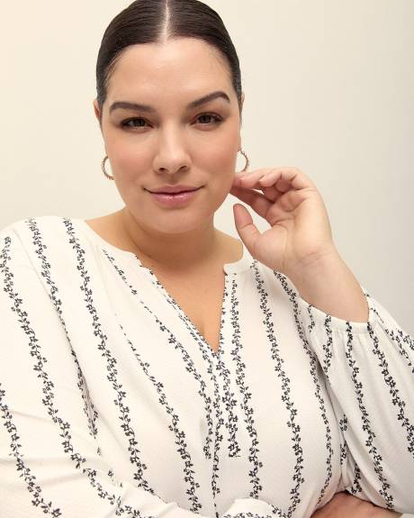 Blouse bohème à rayures fleuries