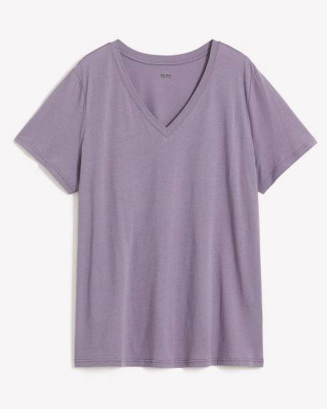 Boyfriend-Fit Short-Sleeve Tee - PENN. Essentials