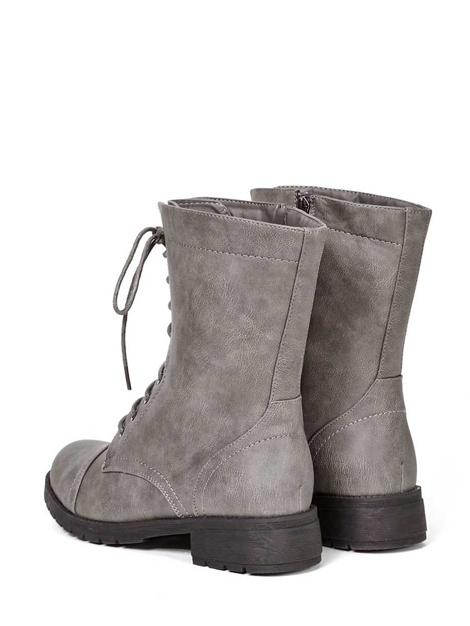 wide width booties size 9