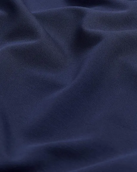 Robe licou bleue avec bande nouée à la taille - Addition Elle