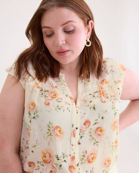 Mao-Collar Blouse with Topstitch Details
