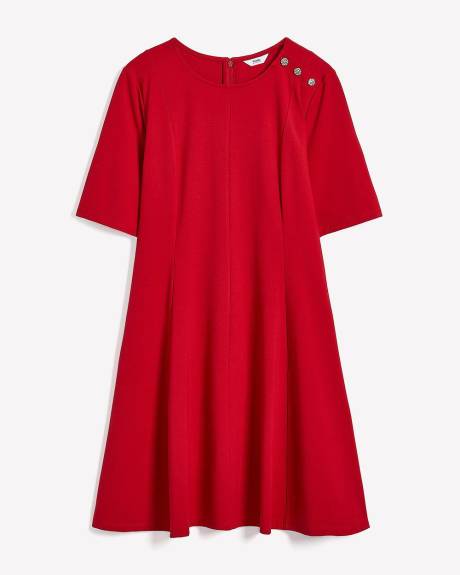 Robe cintr&eacute;e et &eacute;vas&eacute;e en tricot c&ocirc;tel&eacute; avec manches aux coudes