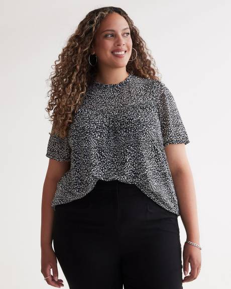 Sweetheart Swing Mesh Knit Top with Ruffled Sleeves