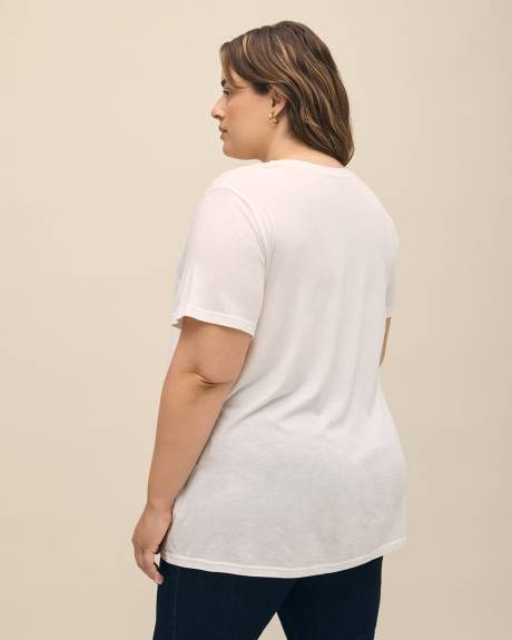 Boyfriend T-Shirt - In Every Story - PENN. Essentials
