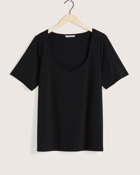 SemiFitted Knit Top with Sweetheart Neckline In Every Story