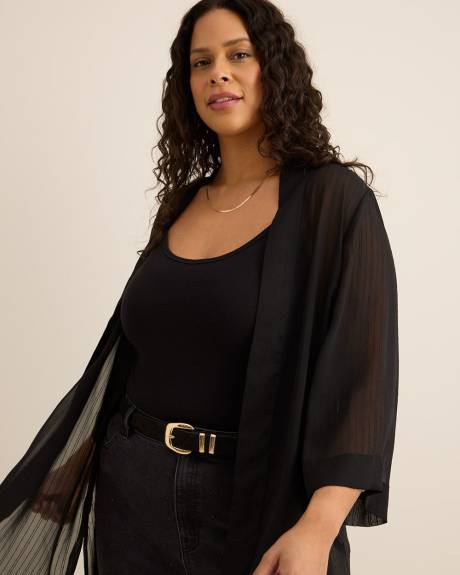 Open Overpiece with 3/4 Sleeves